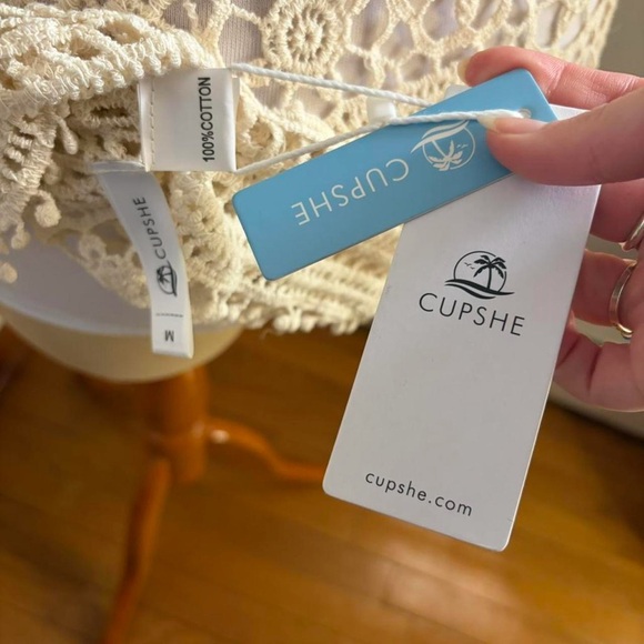 NWT Cupshe Boho Cream Crochet Cover-up - Picture 8 of 9